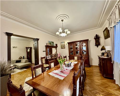 Vila D+P+1E, 11 camere, Bulevard, Ploiesti