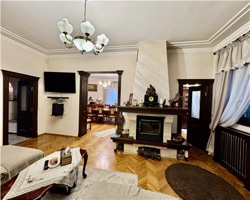 Vila D+P+1E, 11 camere, Bulevard, Ploiesti