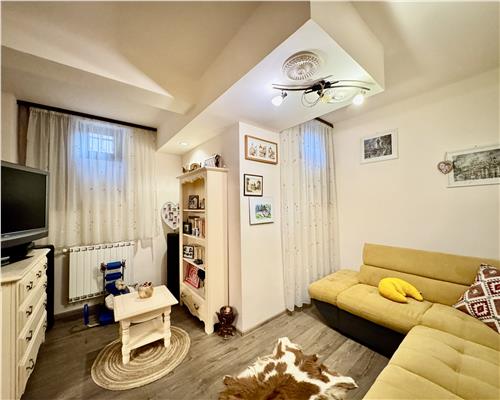 Vila D+P+1E, 11 camere, Bulevard, Ploiesti
