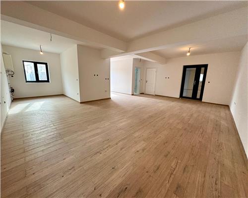 Casa 8 camere, in Ploiesti zona Albert