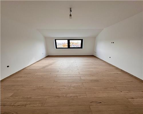 Casa 8 camere, in Ploiesti zona Albert