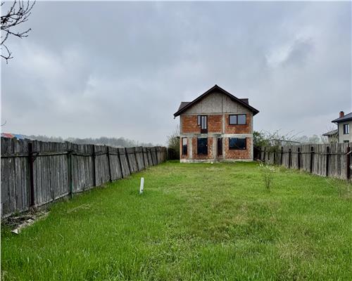 Casa P+1E, 7 camere, 1200 mp teren, Ghighiu, langa Ploiesti