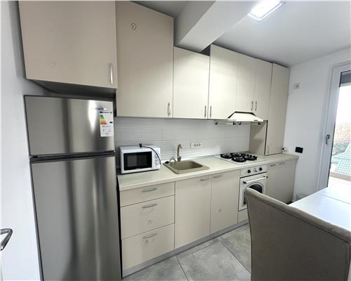 Inchiriere apartament 3 camere modern, in Ploiesti, cartier Albert