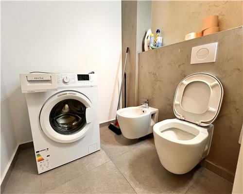 Inchiriere apartament de lux,  2 camere, bloc nou, cartier Albert, Ploiesti