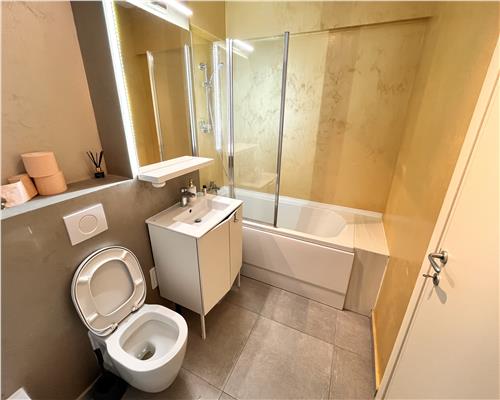 Inchiriere apartament de lux,  2 camere, bloc nou, cartier Albert, Ploiesti