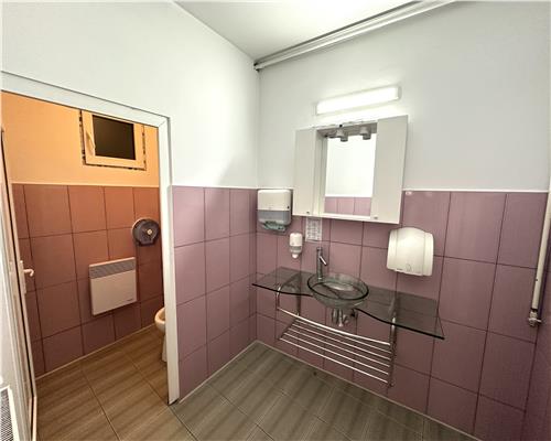 Inchiriere Spatiu Comercial 5 camere, zona Ultracentrala, Ploiesti