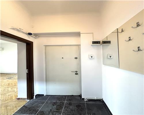 Inchiriere spatiu comercial sau birouri, 100 mp, ultracentral Ploiesti