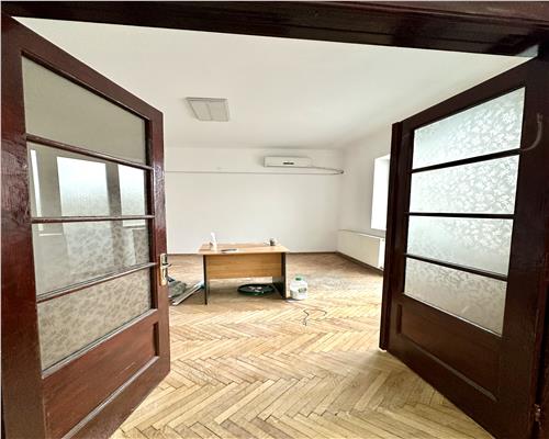 Inchiriere spatiu comercial sau birouri, 100 mp, ultracentral Ploiesti