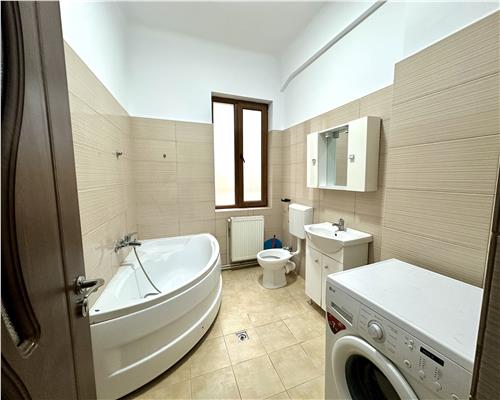 Inchiriere spatiu comercial sau birouri, 100 mp, ultracentral Ploiesti