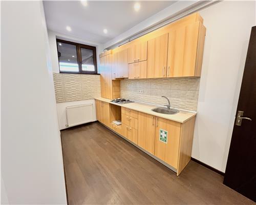 Inchiriere spatiu comercial sau birouri, 147mp, ultracentral Ploiesti