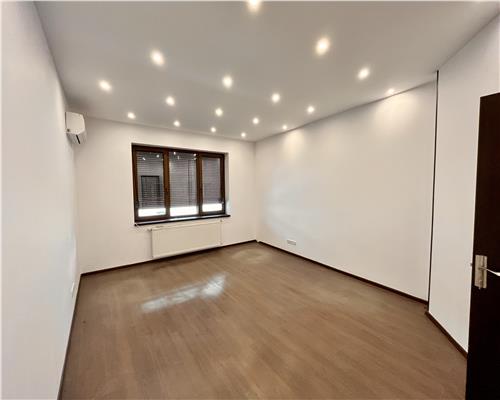 Inchiriere spatiu comercial sau birouri, 147mp, ultracentral Ploiesti