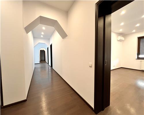 Inchiriere spatiu comercial sau birouri, 147mp, ultracentral Ploiesti