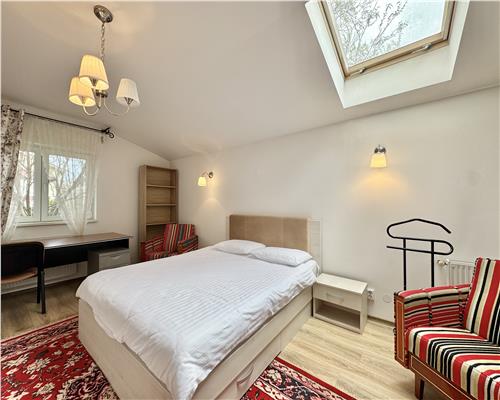 Casa 4 camere, P+1E, cartier rezidential, zona Nord, Ploiesti