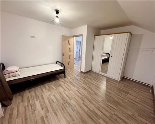 Casa 5 camere, in Strejnicu, la 5 minute de Ploiesti