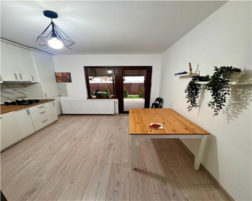 Casa 5 camere, in Strejnicu, la 5 minute de Ploiesti