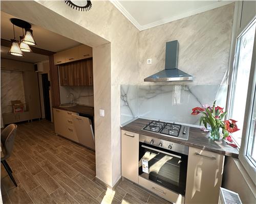 Apartament de lux, prima inchiriere, centrala proprie, zona Paltinis, Ploiesti
