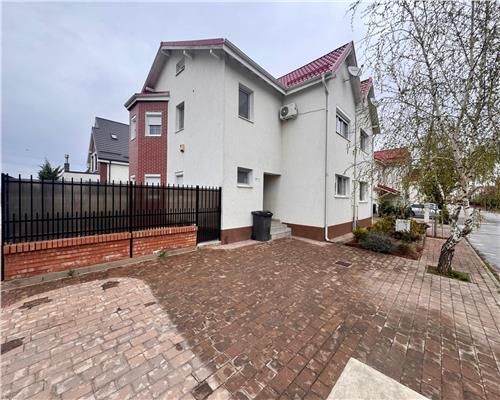 Casa 4 camere, in Ploiesti, cartier Irish Park.