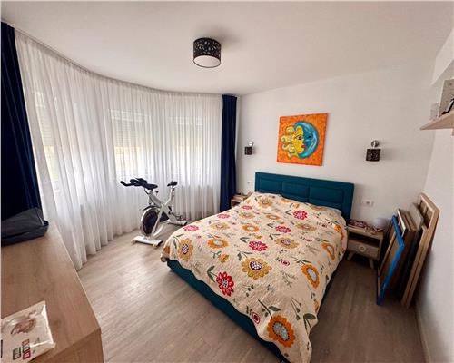 Casa 4 camere, in Ploiesti, cartier Irish Park.