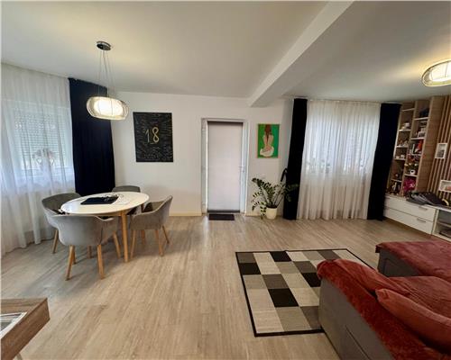 Casa 4 camere, in Ploiesti, cartier Irish Park.