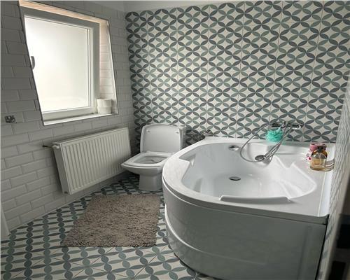 Casa 4 camere, in Ploiesti, cartier Irish Park.