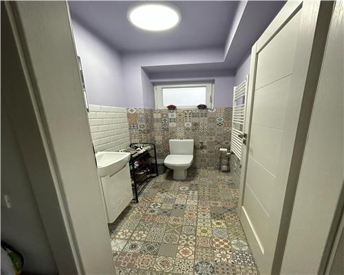 Casa 4 camere, in Ploiesti, cartier Irish Park.