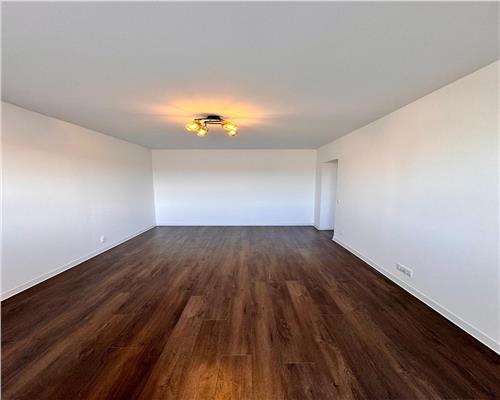 Apartament 4 camere, complet renovat, Ploiesti, zona Malu Rosu.