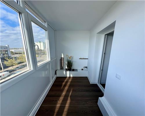 Apartament 4 camere, complet renovat, Ploiesti, zona Malu Rosu.