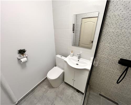 Inchiriere apartament 2 camere, renovat, zona ultracentrala, Ploiesti
