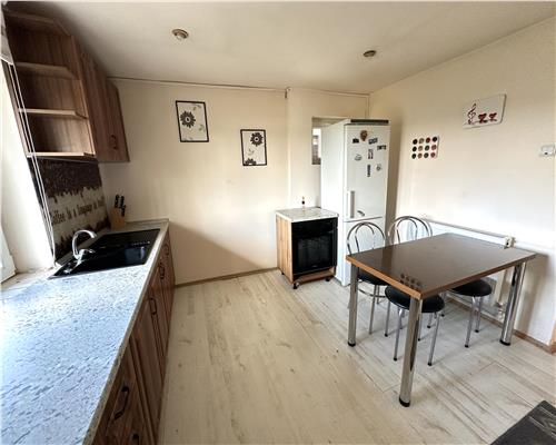 Inchiriere apartament 3 camere, Ploiesti, zona AFI Palace