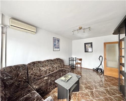 Inchiriere apartament 3 camere, zona ultracentrala, spatios, 2 bai, 2 balcoane, Ploiesti