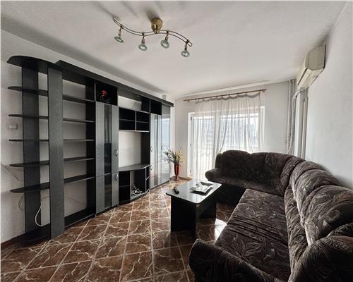 Inchiriere apartament 3 camere, zona ultracentrala, spatios, 2 bai, 2 balcoane, Ploiesti
