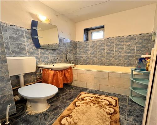 Vanzare apartament 2 camere, zona Nord, Complexul Mestesugaresc, Ploiesti