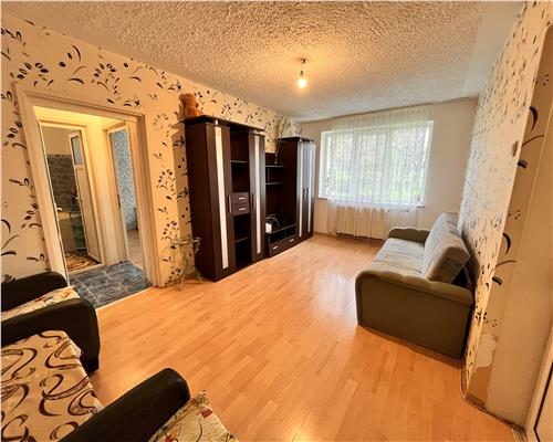 Vanzare apartament 2 camere, zona Nord, Complexul Mestesugaresc, Ploiesti