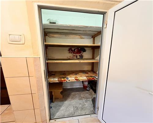Vanzare apartament 2 camere, zona Nord, Complexul Mestesugaresc, Ploiesti