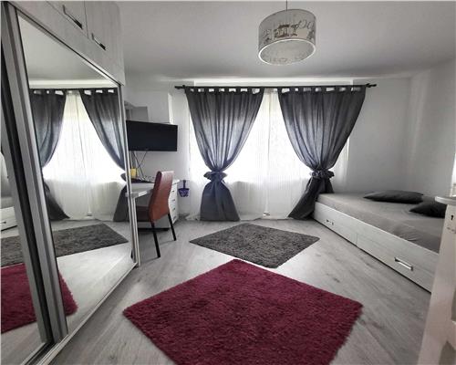 Inchiriere apartament 3 camere, modern, Ploiesti, zona Cantacuzino