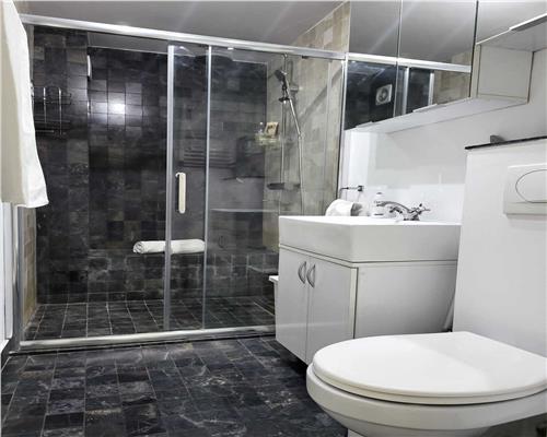 Inchiriere apartament 3 camere, modern, Ploiesti, zona Cantacuzino