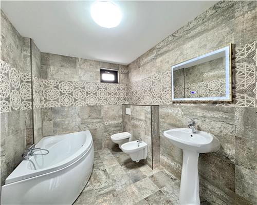 Vanzare casa noua P+1E+M, 5 camere, zona centrala, Ploiesti.