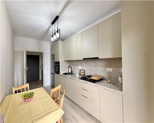 Apartament 3 camere de lux, 3 locuri de parcare,MRS Country,langa Ploiesti.