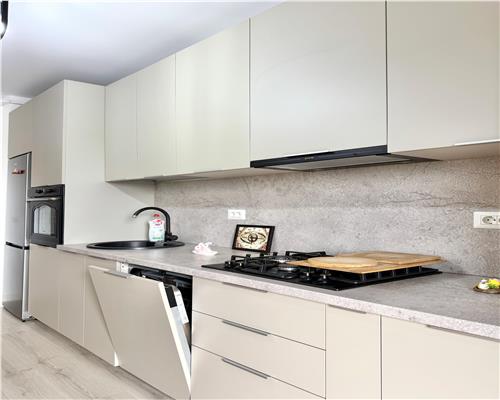 Apartament 3 camere de lux, 3 locuri de parcare,MRS Country,langa Ploiesti.