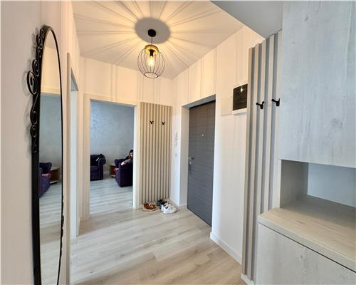 Apartament 3 camere de lux, 3 locuri de parcare,MRS Country,langa Ploiesti.
