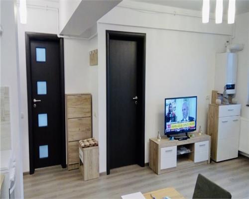 Inchiriere apartament 2 camere, de lux, bloc nou, in Ploiesti, zona centrala