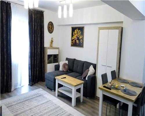 Inchiriere apartament 2 camere, de lux, bloc nou, in Ploiesti, zona centrala