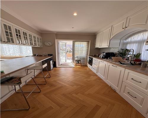 Casa premium, cartier privat cu SPA si teren sport, in Paulestii Noi