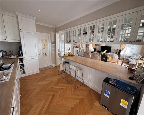 Casa premium, cartier privat cu SPA si teren sport, in Paulestii Noi