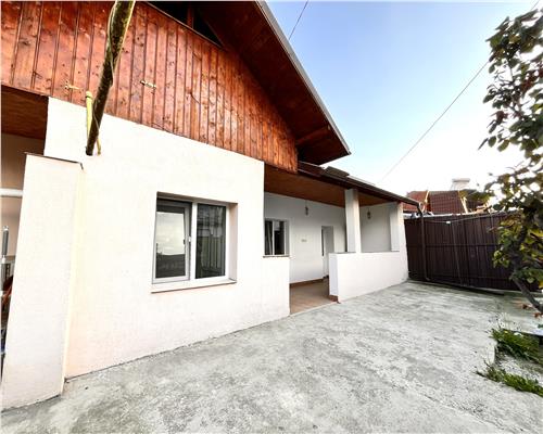 Inchiriere casa 2 camere, Ploiesti, zona Sud