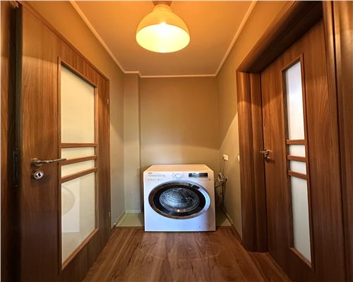 Inchiriere apartament 2 camere, centrala proprie, zona Nord, Ploiesti