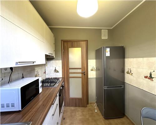 Inchiriere apartament 2 camere, centrala proprie, zona Nord, Ploiesti