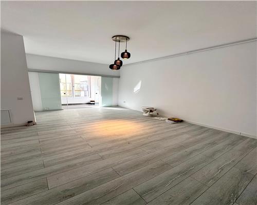 Vanzare apartament 3 camere, zona Cantacuzino   Carol Davila, Ploiesti.