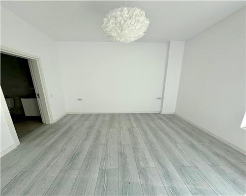 Vanzare apartament 3 camere, zona Cantacuzino   Carol Davila, Ploiesti.