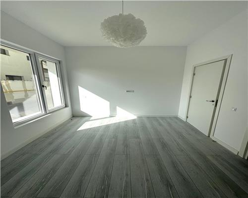 Vanzare apartament 3 camere, zona Cantacuzino   Carol Davila, Ploiesti.